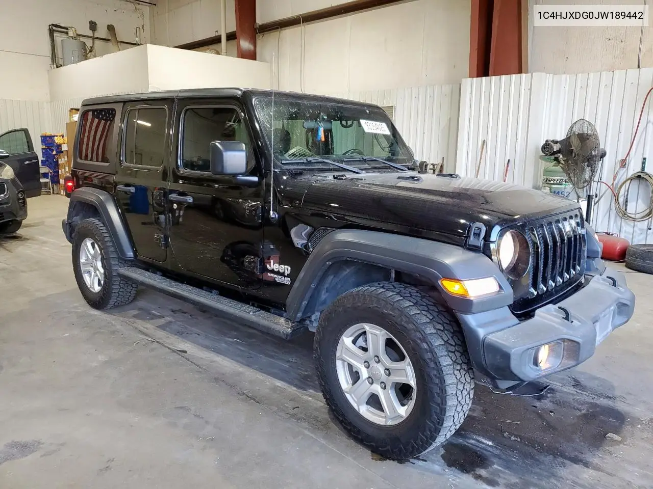 1C4HJXDG0JW189442 2018 Jeep Wrangler Unlimited Sport