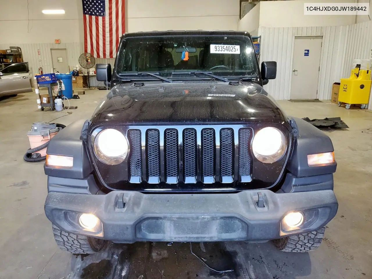 1C4HJXDG0JW189442 2018 Jeep Wrangler Unlimited Sport