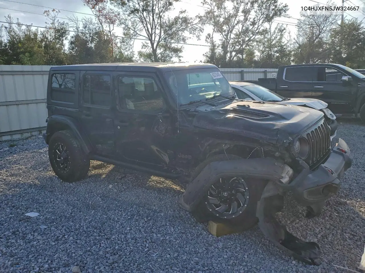 1C4HJXFN5JW324667 2018 Jeep Wrangler Unlimited Rubicon