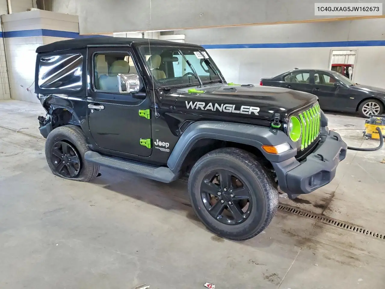 1C4GJXAG5JW162673 2018 Jeep Wrangler Sport