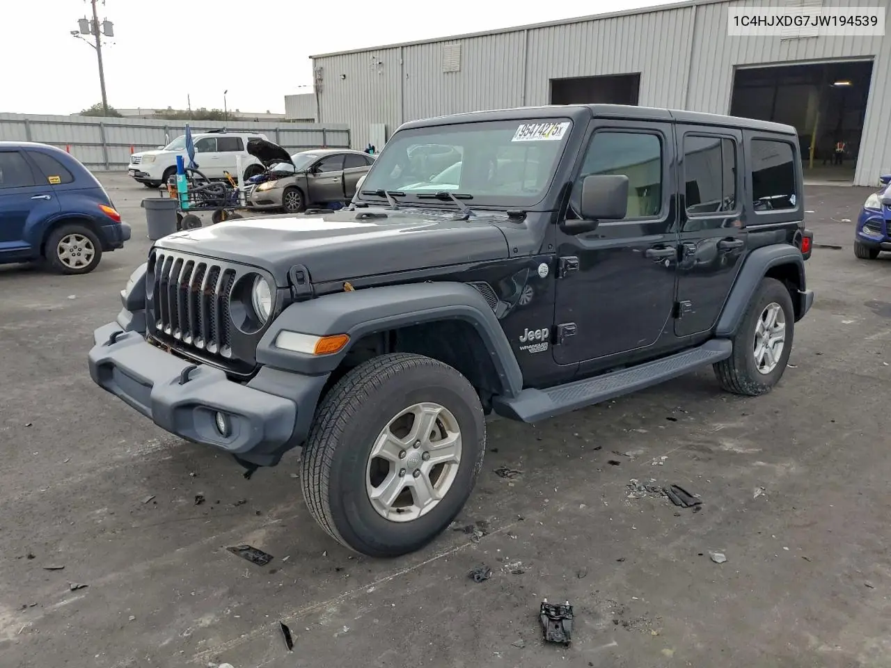 1C4HJXDG7JW194539 2018 Jeep Wrangler Unlimited Sport