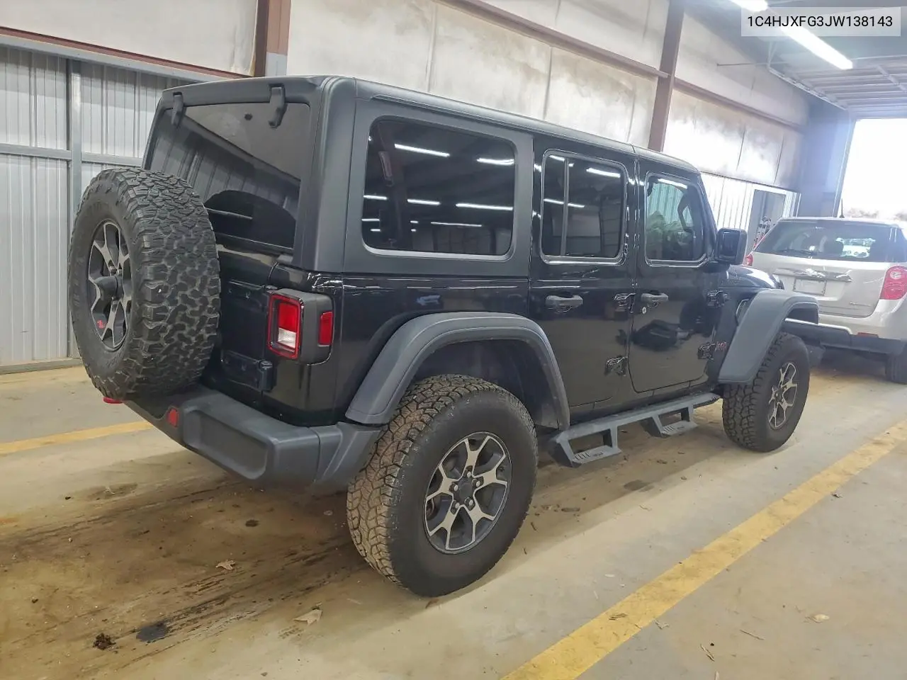 1C4HJXFG3JW138143 2018 Jeep Wrangler Unlimited Rubicon