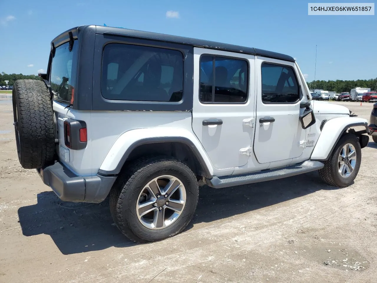 2019 Jeep Wrangler Unlimited Sahara VIN: 1C4HJXEG6KW651857 Lot: 54402884