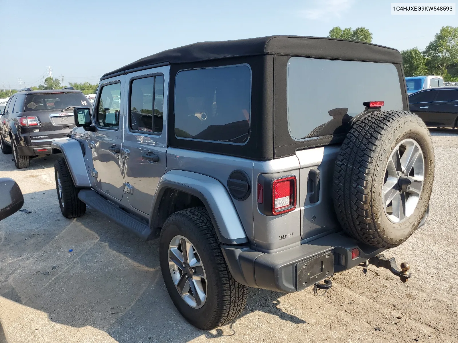 1C4HJXEG9KW548593 2019 Jeep Wrangler Unlimited Sahara