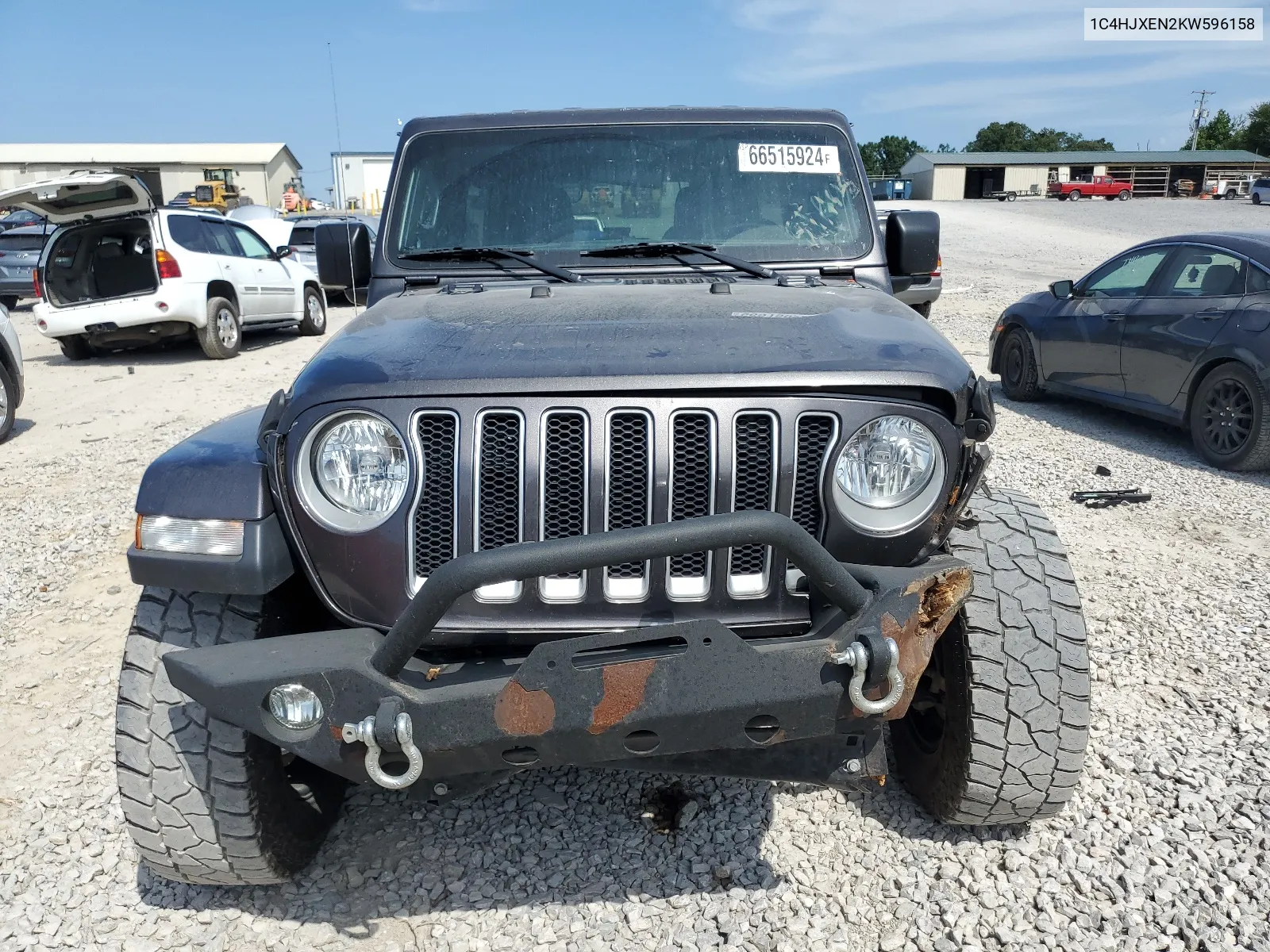 1C4HJXEN2KW596158 2019 Jeep Wrangler Unlimited Sahara