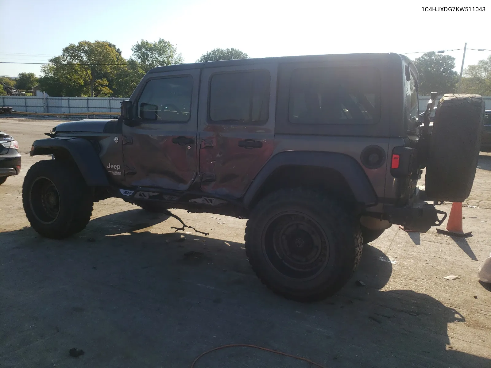 1C4HJXDG7KW511043 2019 Jeep Wrangler Unlimited Sport