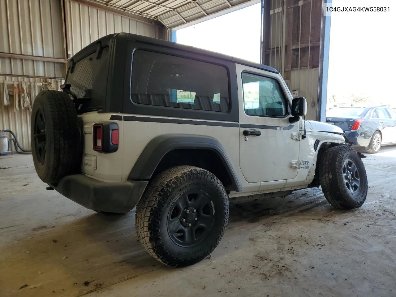 1C4GJXAG4KW558031 2019 Jeep Wrangler Sport