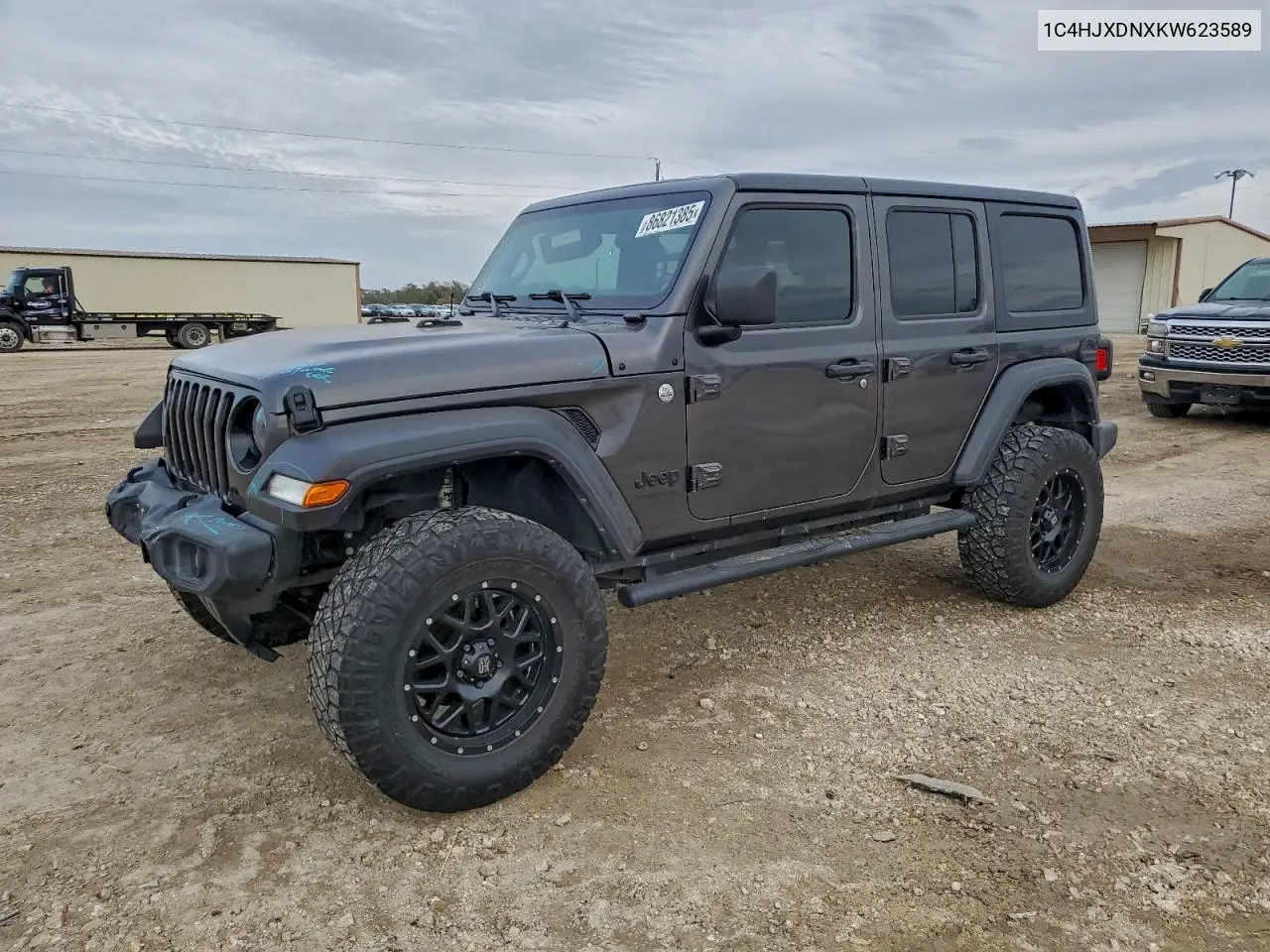 1C4HJXDNXKW623589 2019 Jeep Wrangler Unlimited Sport