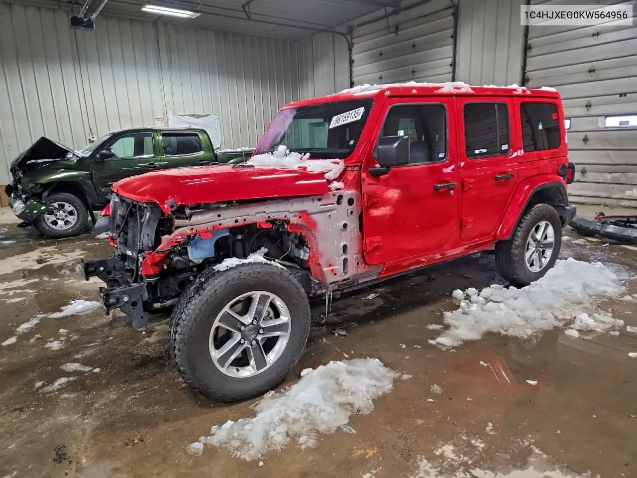 1C4HJXEG0KW564956 2019 Jeep Wrangler Unlimited Sahara