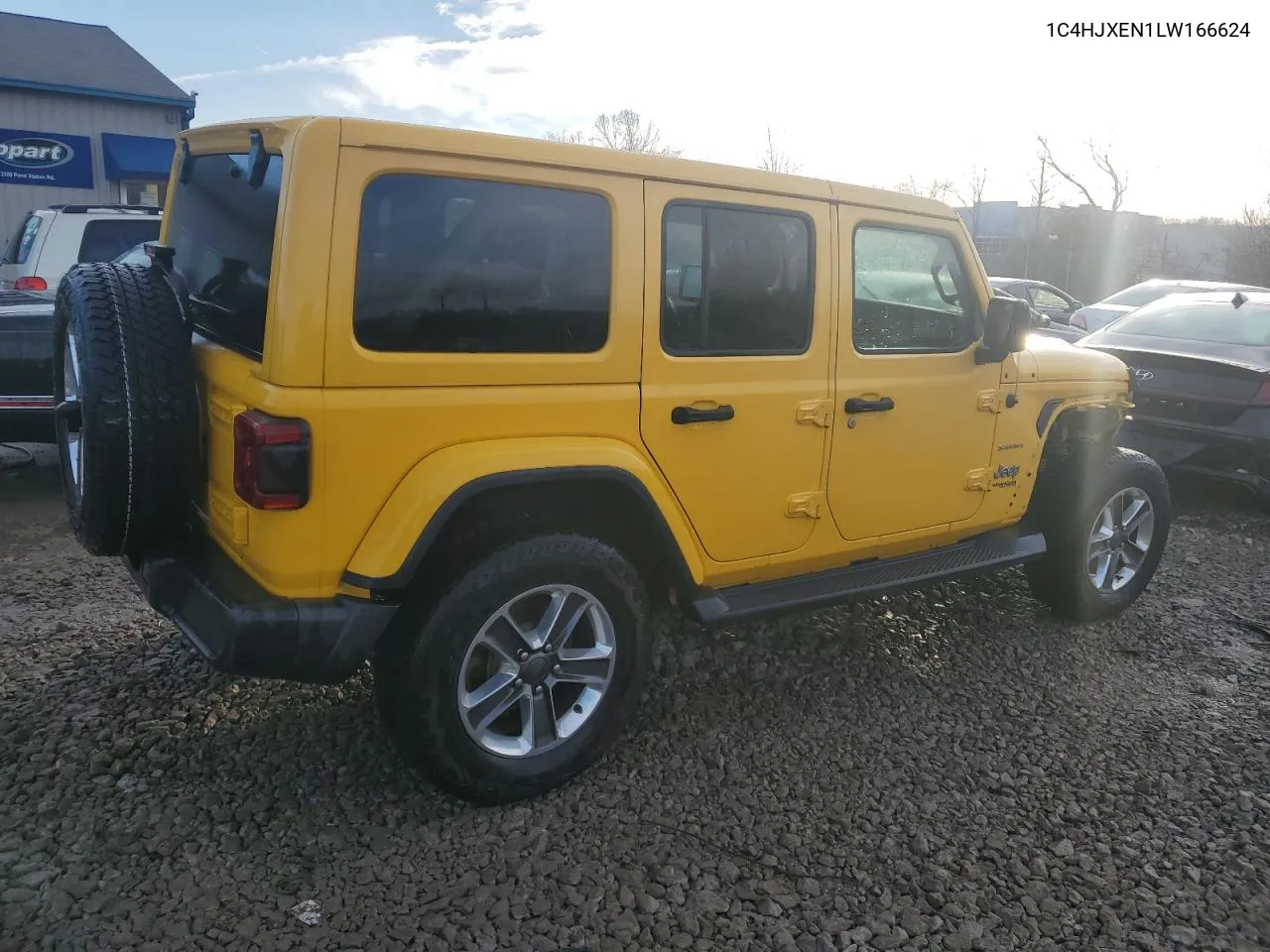 2020 Jeep Wrangler Unlimited Sahara VIN: 1C4HJXEN1LW166624 Lot: 39135974