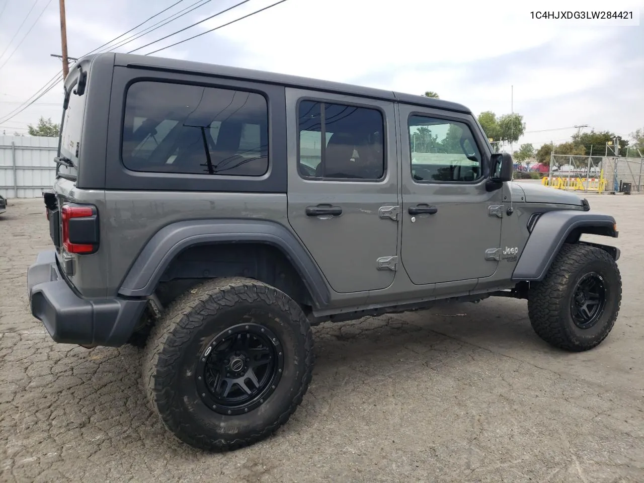 2020 Jeep Wrangler Unlimited Sport VIN: 1C4HJXDG3LW284421 Lot: 55500434