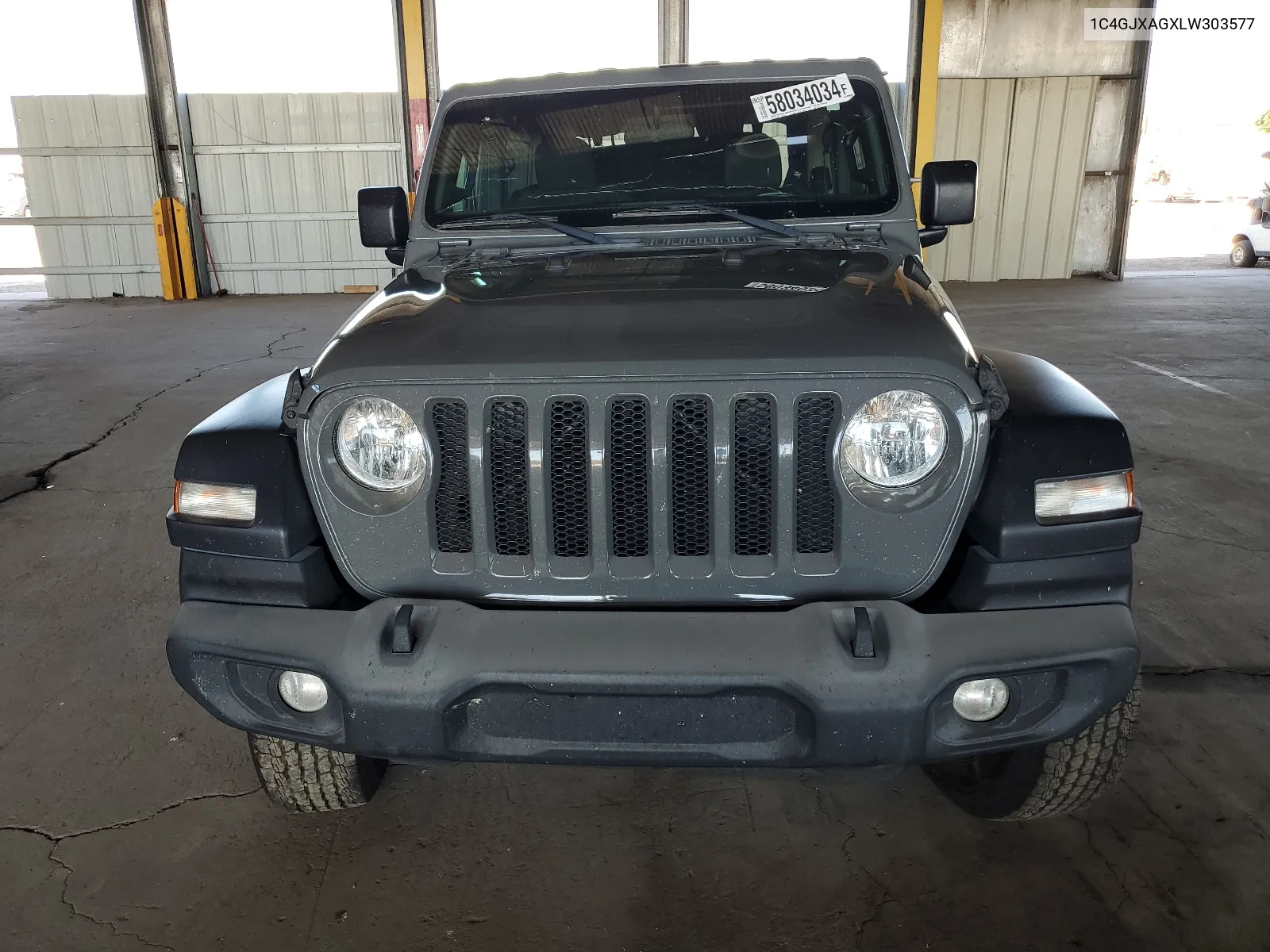 1C4GJXAGXLW303577 2020 Jeep Wrangler Sport