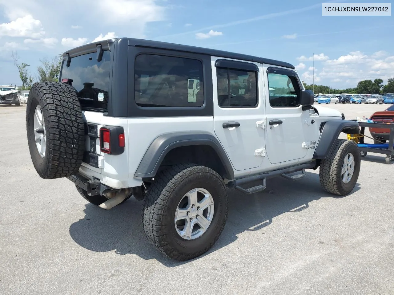 2020 Jeep Wrangler Unlimited Sport VIN: 1C4HJXDN9LW227042 Lot: 59510374