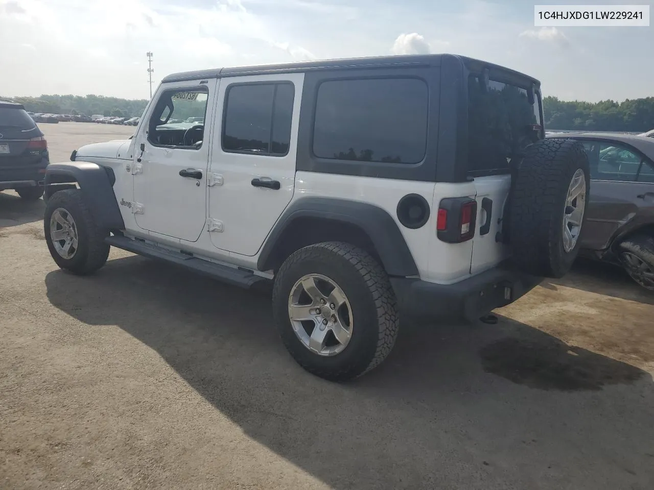 2020 Jeep Wrangler Unlimited Sport VIN: 1C4HJXDG1LW229241 Lot: 62120844