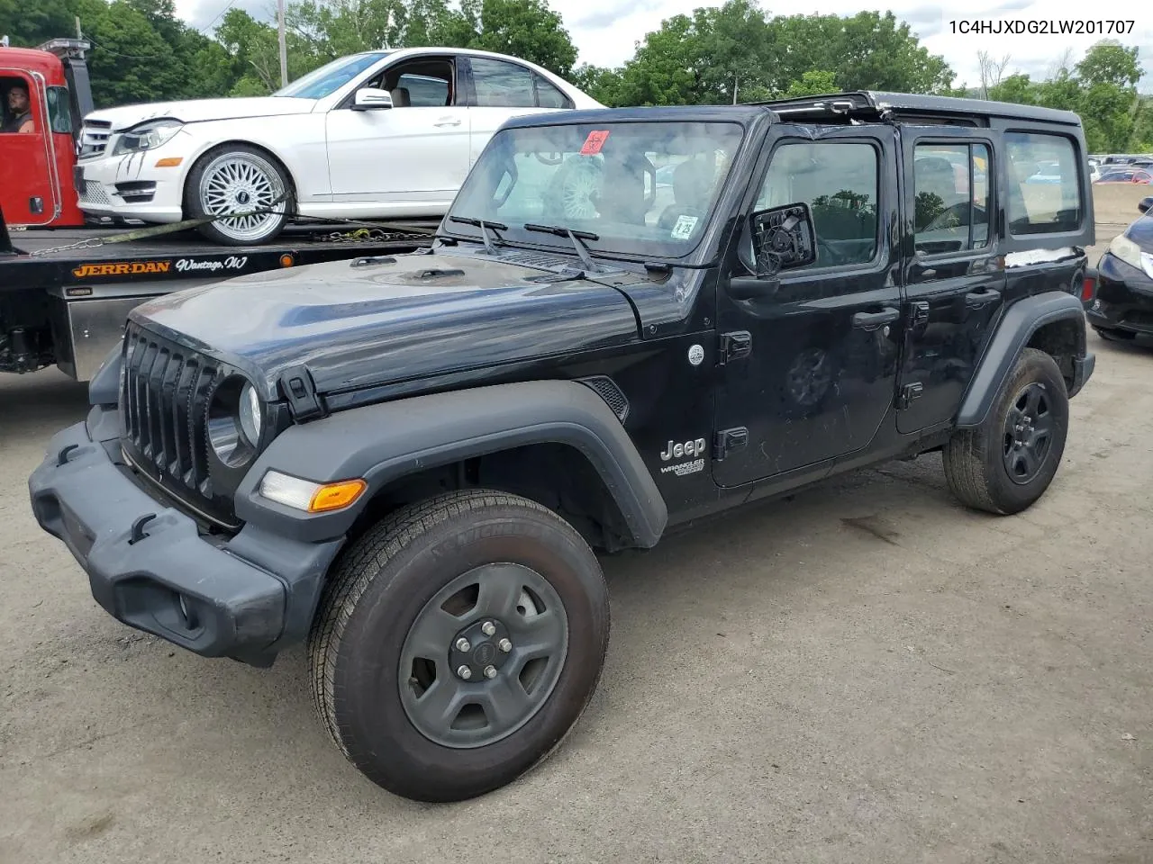 2020 Jeep Wrangler Unlimited Sport VIN: 1C4HJXDG2LW201707 Lot: 62218054