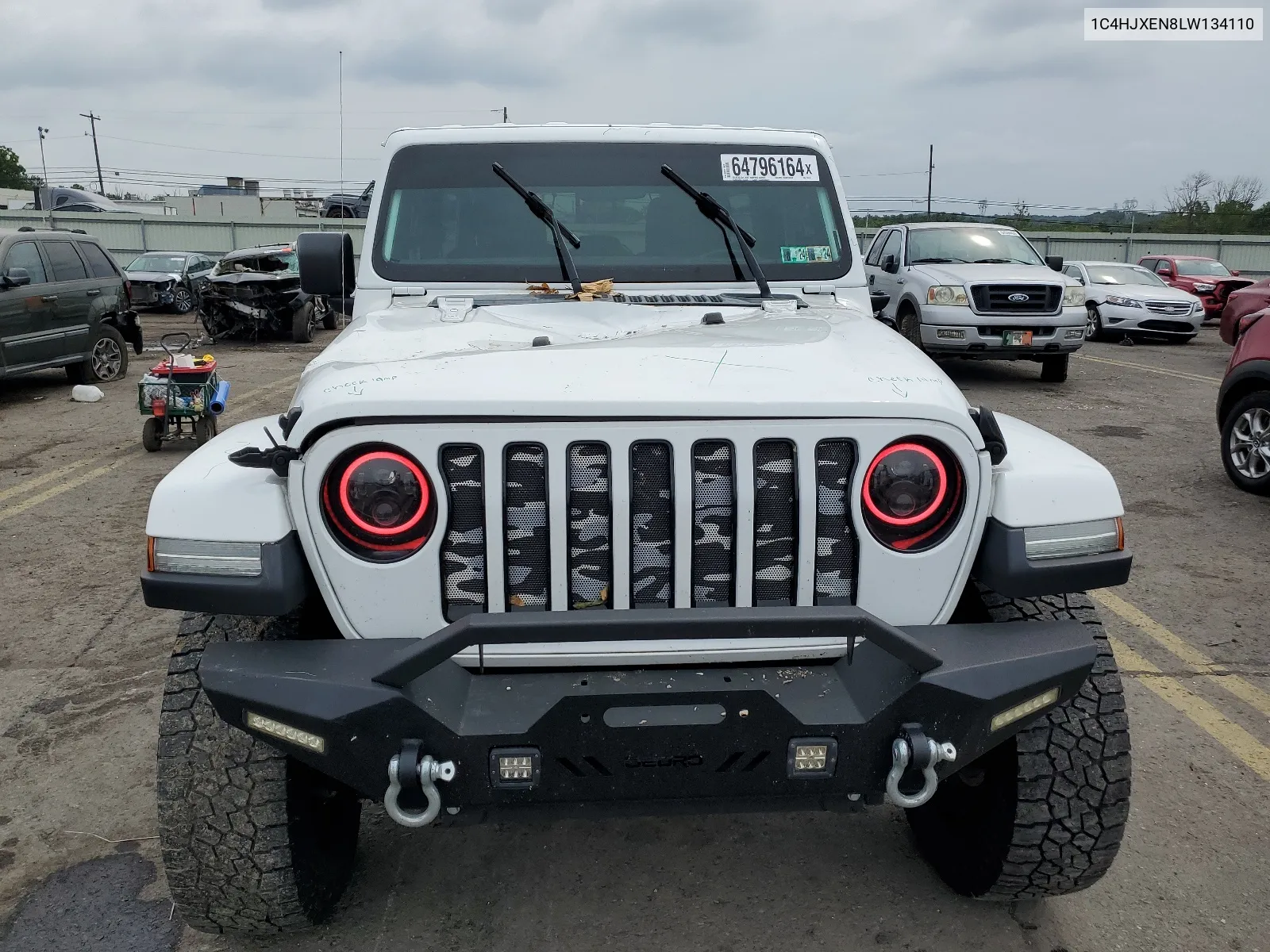 2020 Jeep Wrangler Unlimited Sahara VIN: 1C4HJXEN8LW134110 Lot: 64796164