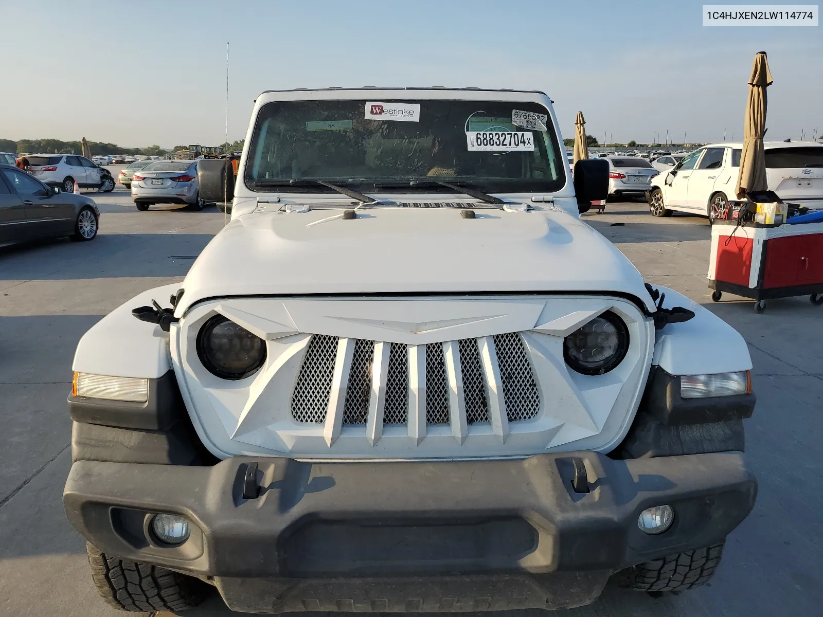 2020 Jeep Wrangler Unlimited Sahara VIN: 1C4HJXEN2LW114774 Lot: 68832704