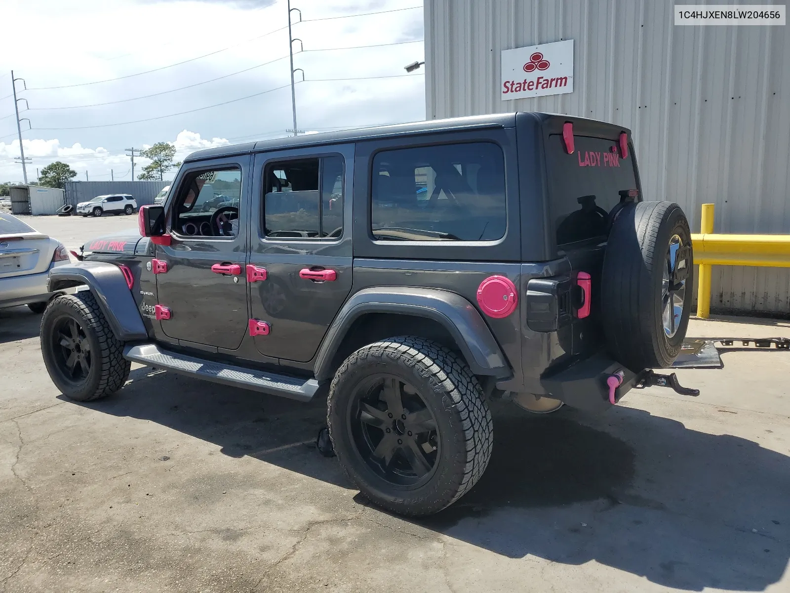 2020 Jeep Wrangler Unlimited Sahara VIN: 1C4HJXEN8LW204656 Lot: 69098174