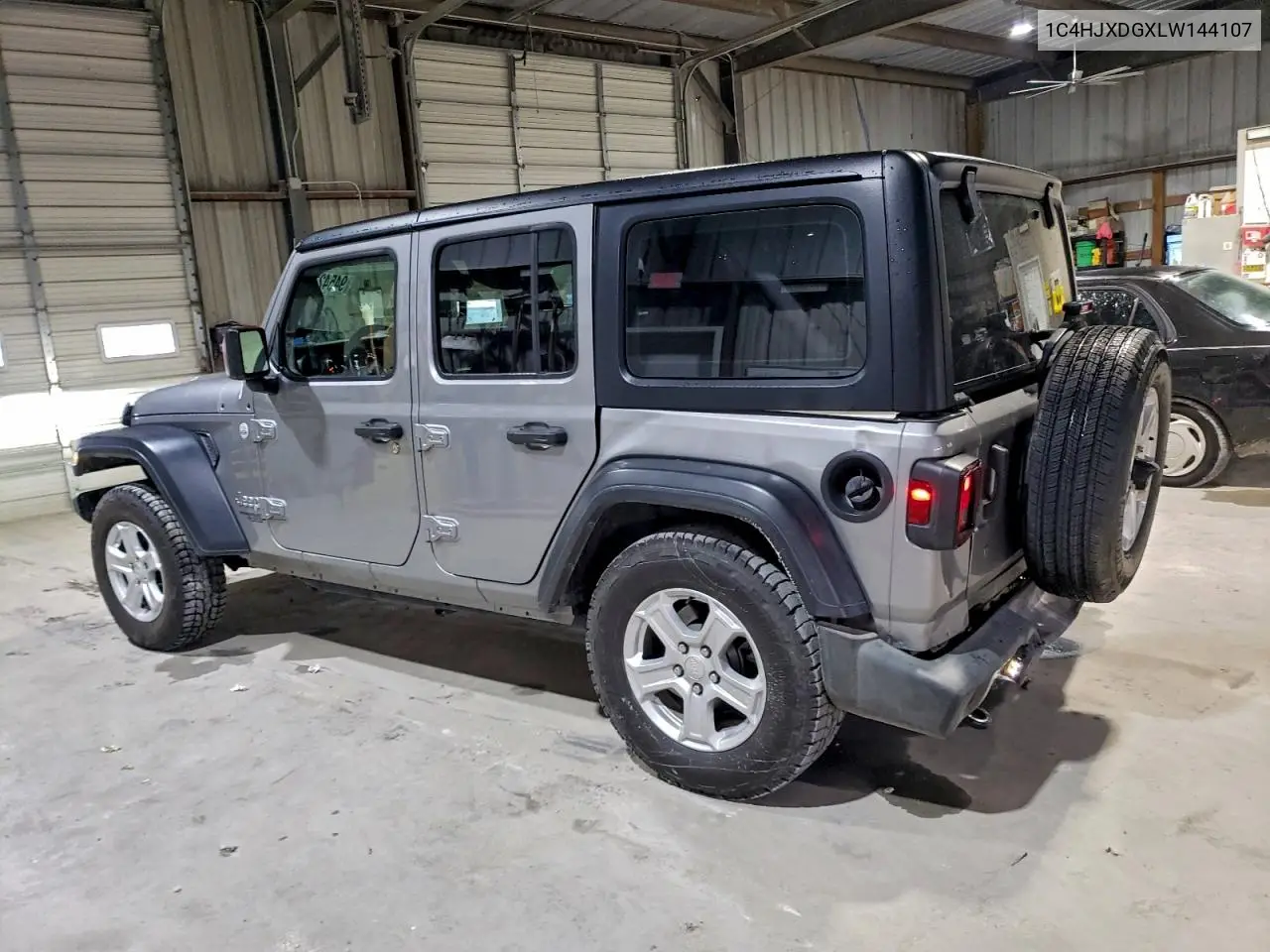 1C4HJXDGXLW144107 2020 Jeep Wrangler Unlimited Sport