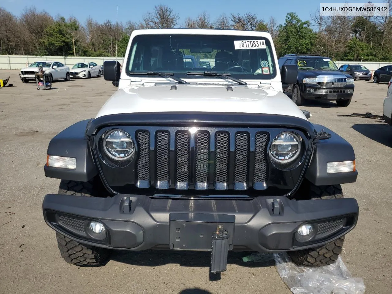 2021 Jeep Wrangler Unlimited Sport VIN: 1C4HJXDG5MW586942 Lot: 61708314