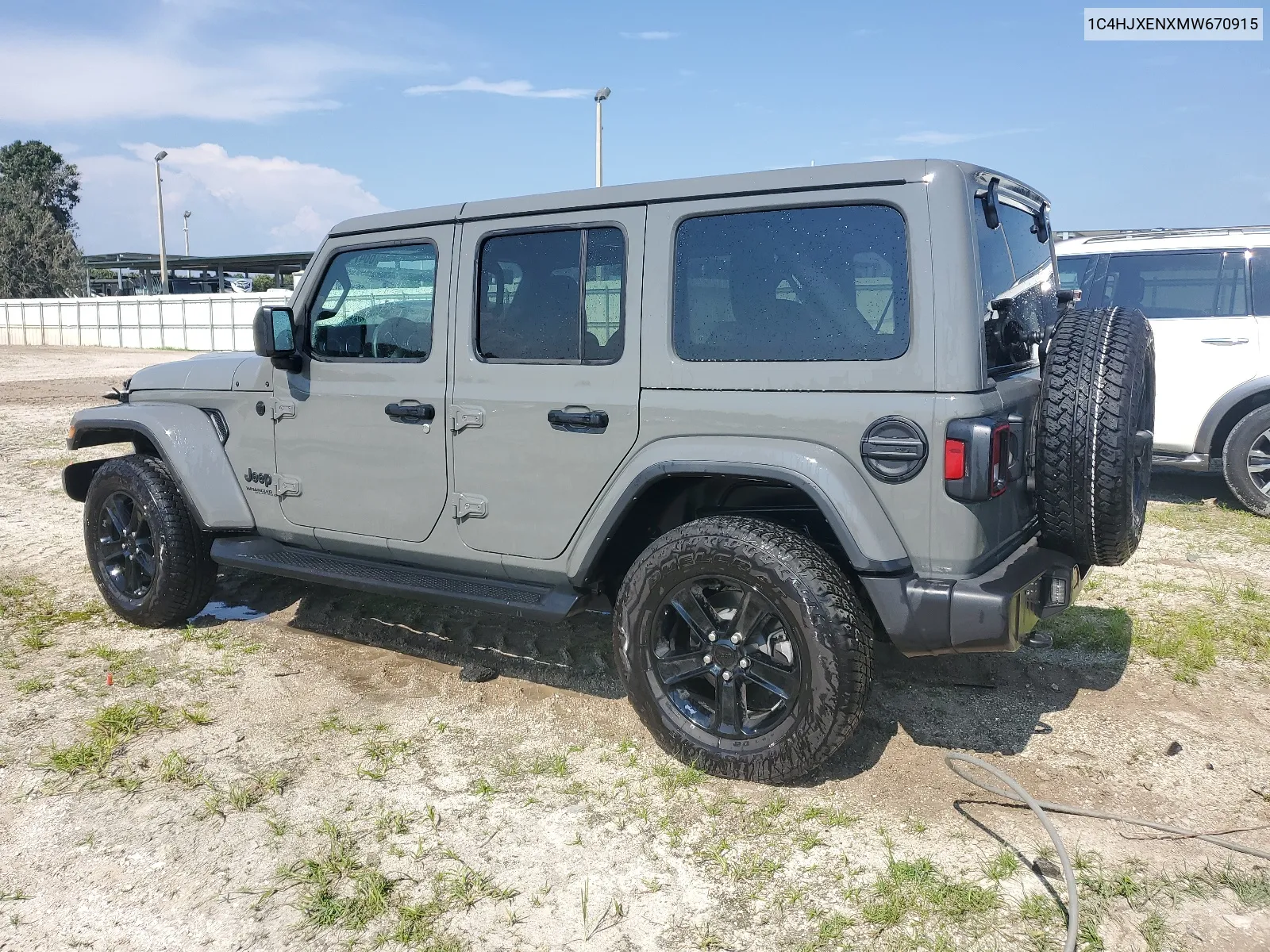 2021 Jeep Wrangler Unlimited Sahara VIN: 1C4HJXENXMW670915 Lot: 66474004