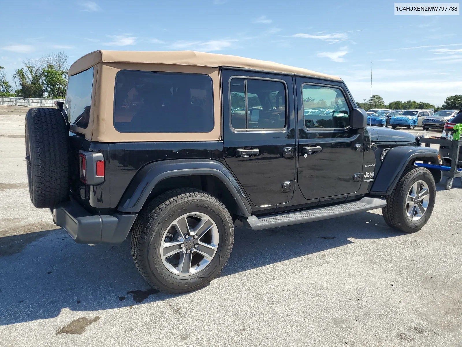 2021 Jeep Wrangler Unlimited Sahara VIN: 1C4HJXEN2MW797738 Lot: 67919234