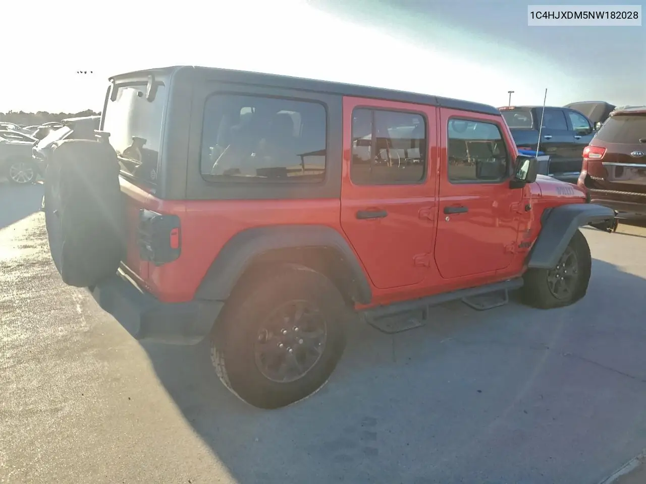 1C4HJXDM5NW182028 2022 Jeep Wrangler Unlimited Sport