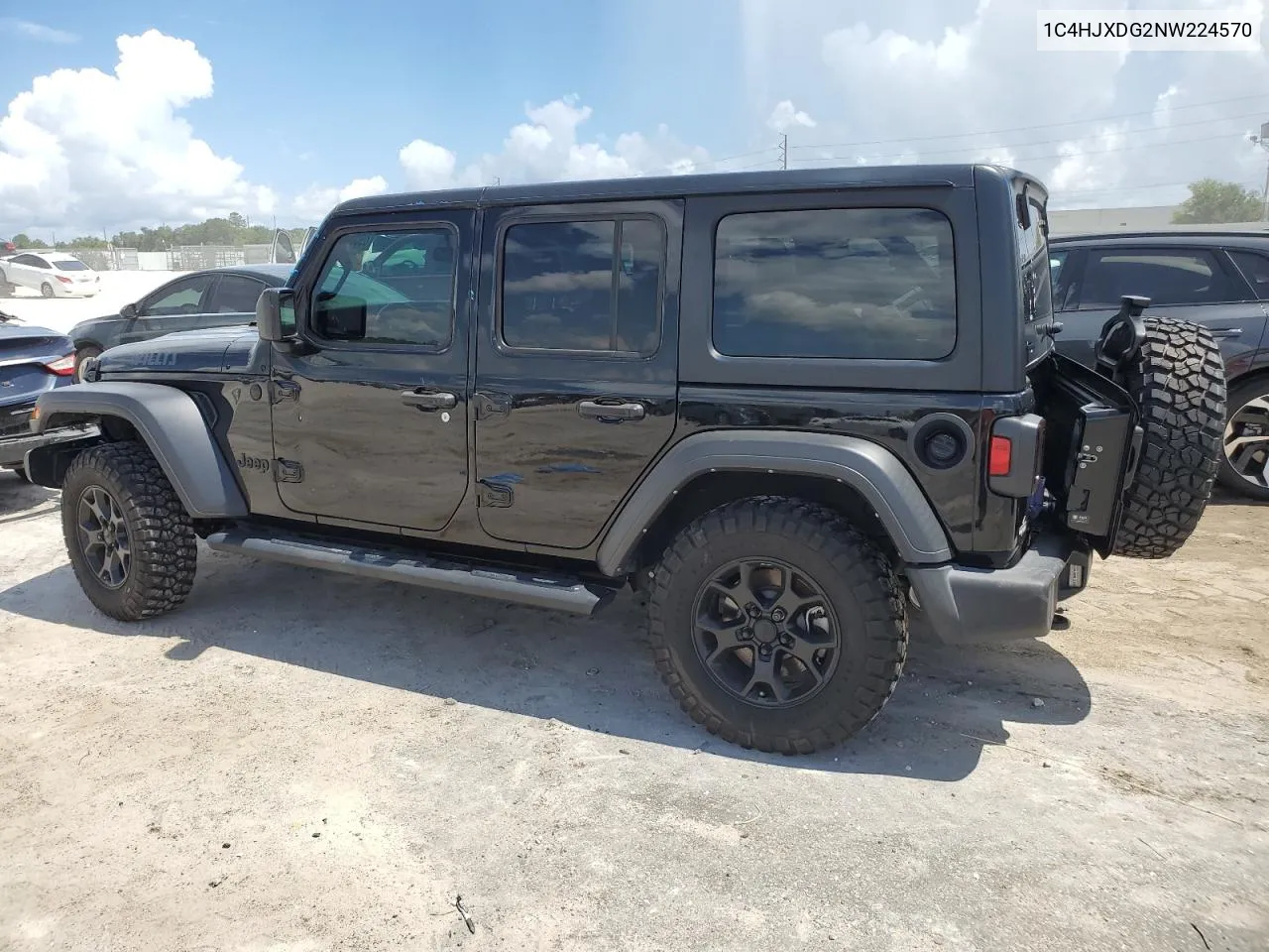 2022 Jeep Wrangler Unlimited Sport VIN: 1C4HJXDG2NW224570 Lot: 69538294