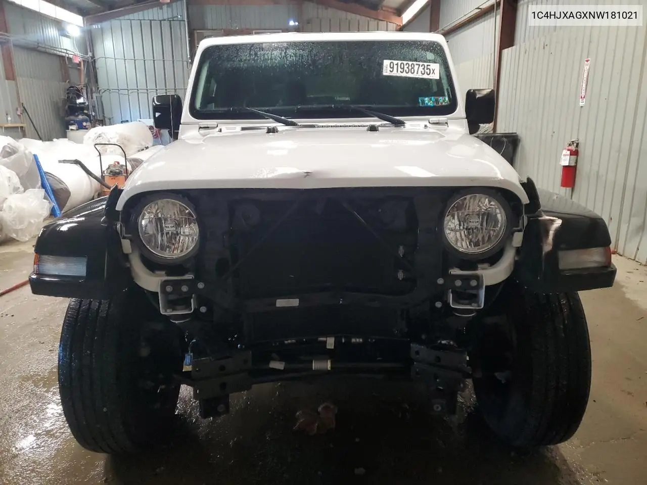 1C4HJXAGXNW181021 2022 Jeep Wrangler Sport