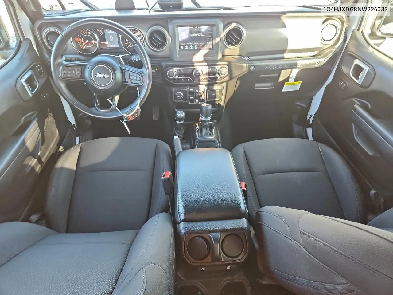 1C4HJXDG8NW226033 2022 Jeep Wrangler Unlimited Sport
