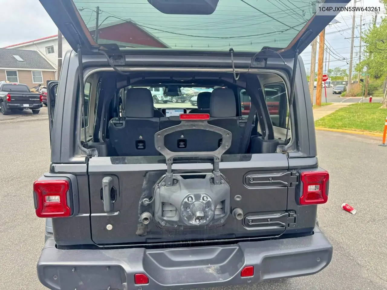 1C4PJXDN5SW643261 2025 Jeep Wrangler Sport