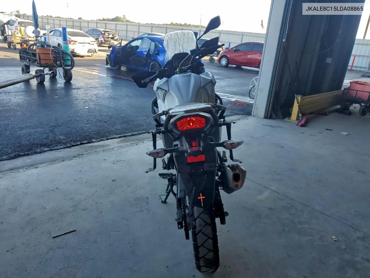 JKALE8C15LDA08865 2020 Kawasaki Kle300 C