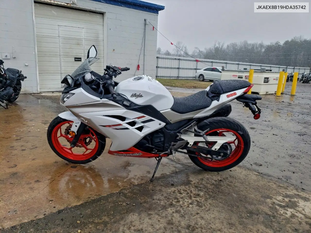 JKAEX8B19HDA35742 2017 Kawasaki Ex300 B
