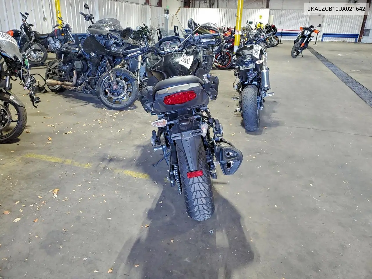 JKALZCB10JA021642 2018 Kawasaki Lz1000 B