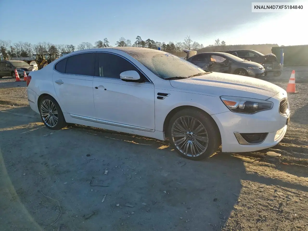 KNALN4D7XF5184840 2015 Kia Cadenza Premium
