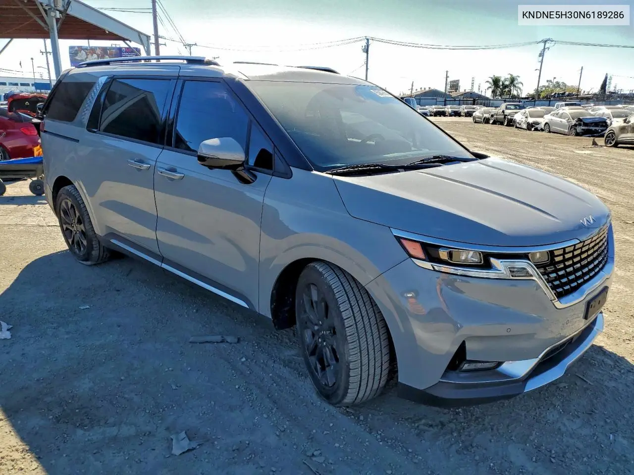 KNDNE5H30N6189286 2022 Kia Carnival Sx Prestige