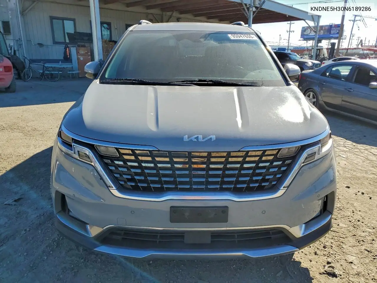 KNDNE5H30N6189286 2022 Kia Carnival Sx Prestige