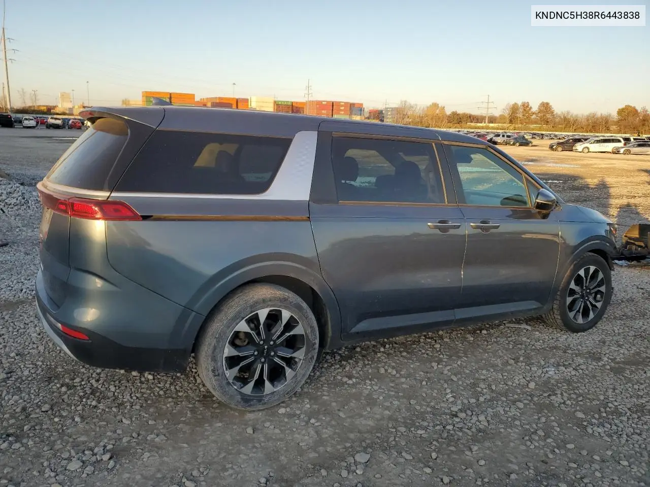 KNDNC5H38R6443838 2024 Kia Carnival Ex
