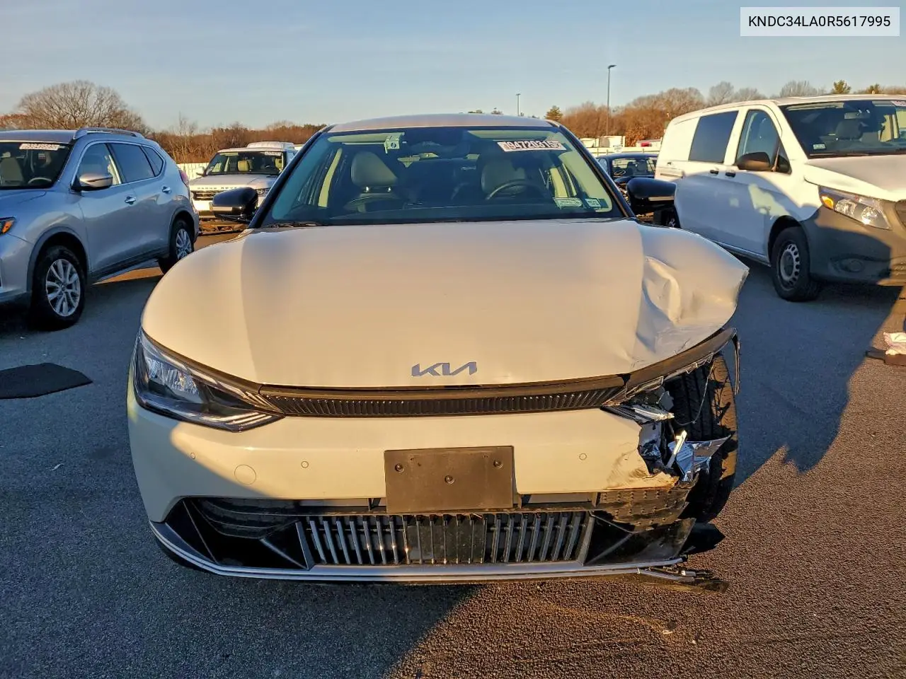 KNDC34LA0R5617995 2024 Kia Ev6 Light