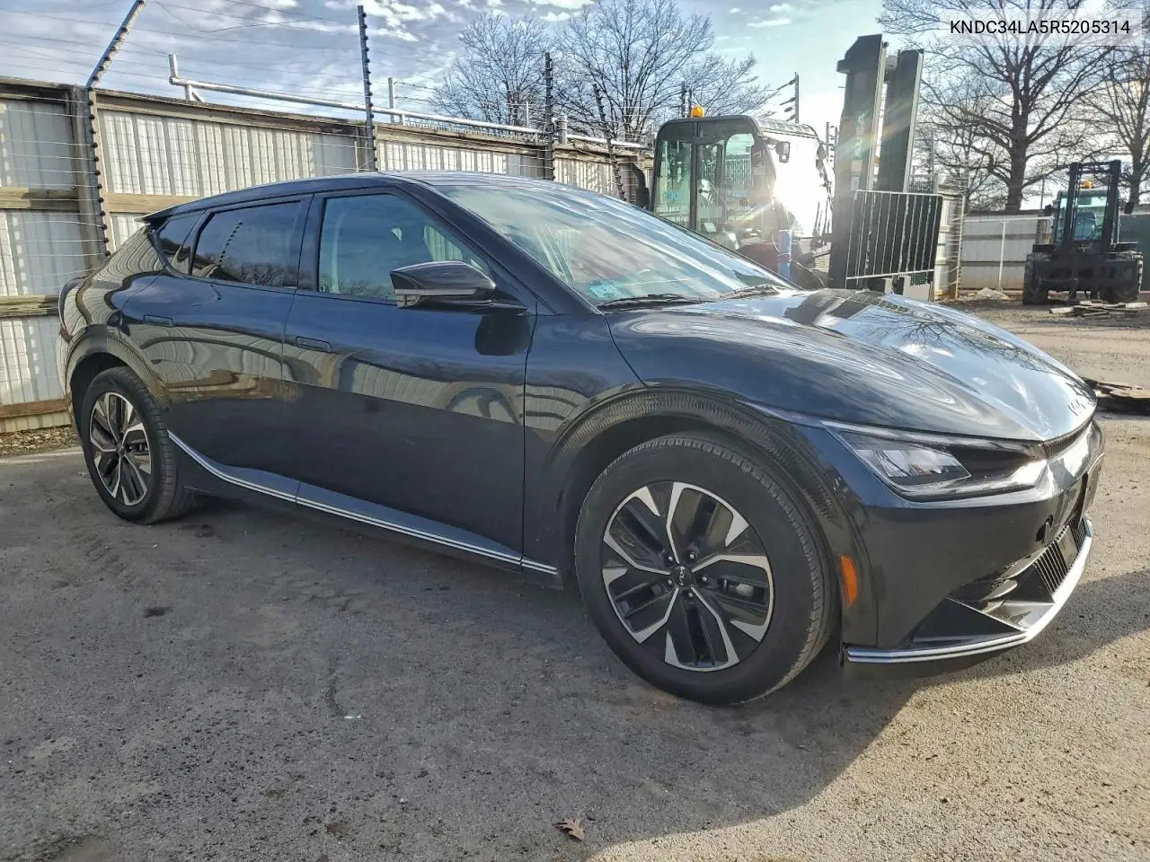 KNDC34LA5R5205314 2024 Kia Ev6 Light
