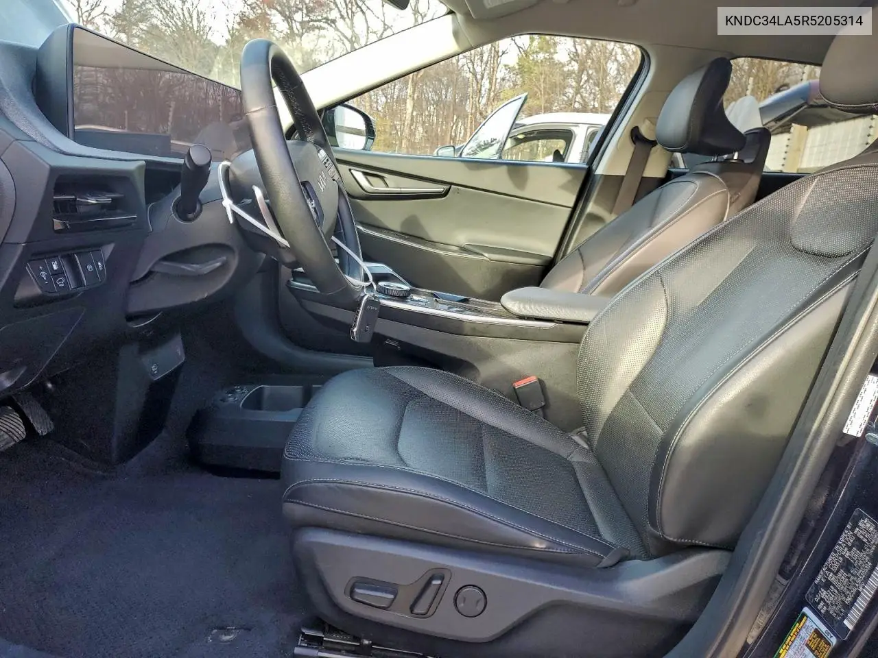 KNDC34LA5R5205314 2024 Kia Ev6 Light