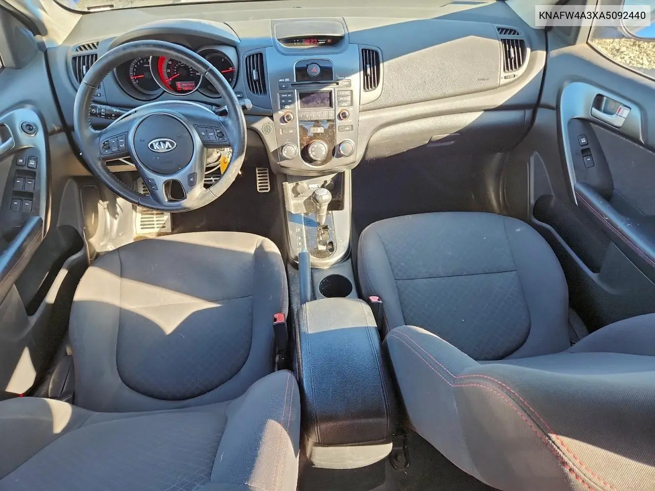 KNAFW4A3XA5092440 2010 Kia Forte Sx