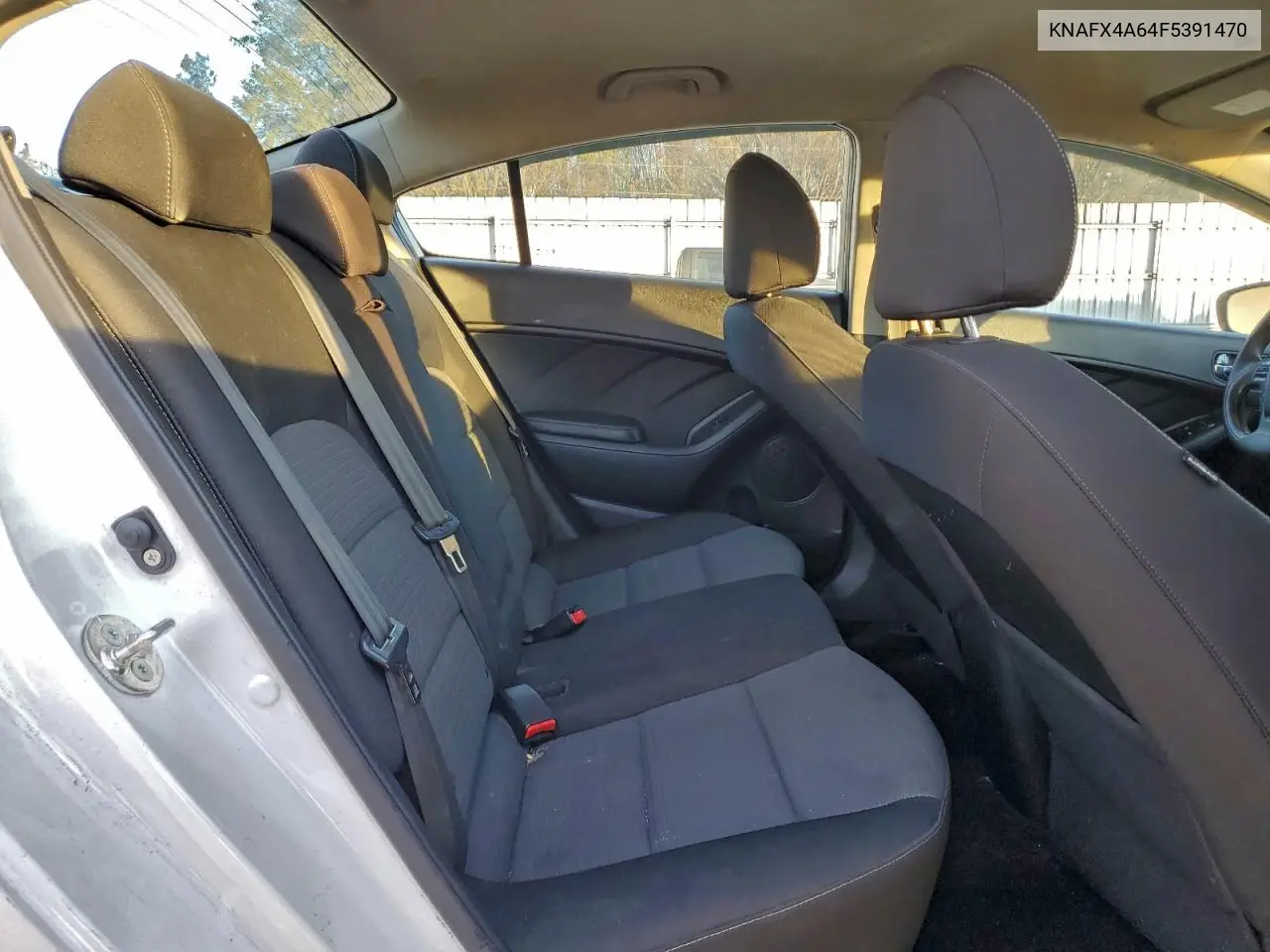 KNAFX4A64F5391470 2015 Kia Forte Lx