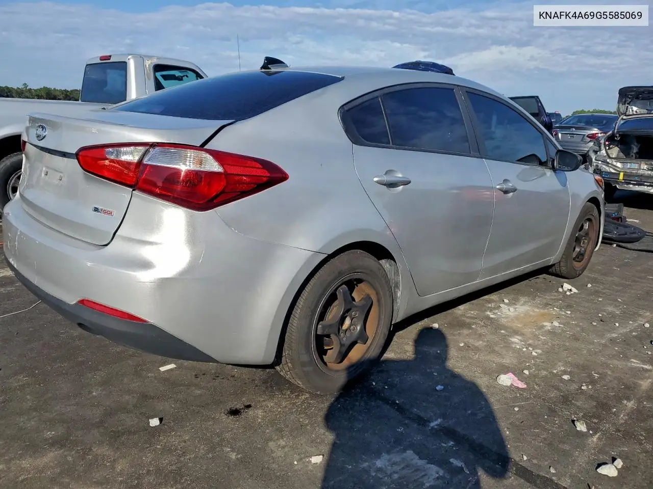 KNAFK4A69G5585069 2016 Kia Forte Lx