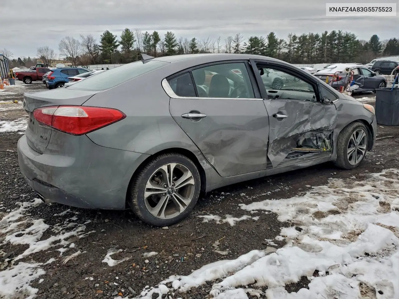 KNAFZ4A83G5575523 2016 Kia Forte Ex