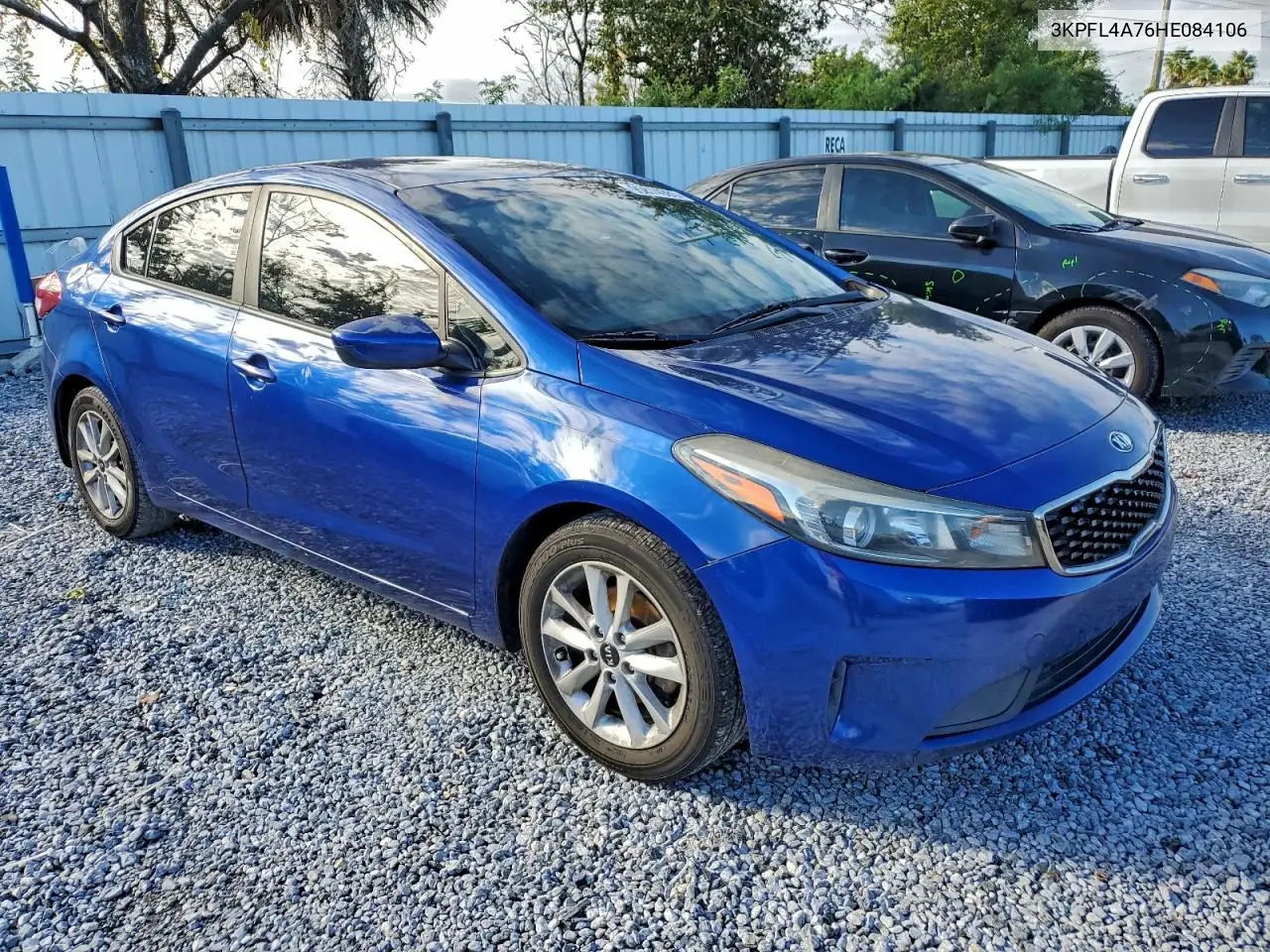 3KPFL4A76HE084106 2017 Kia Forte Lx
