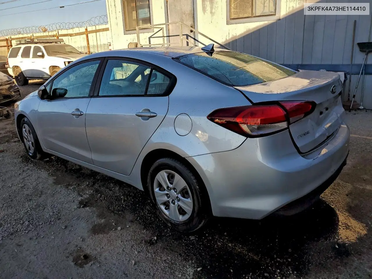 3KPFK4A73HE114410 2017 Kia Forte Lx