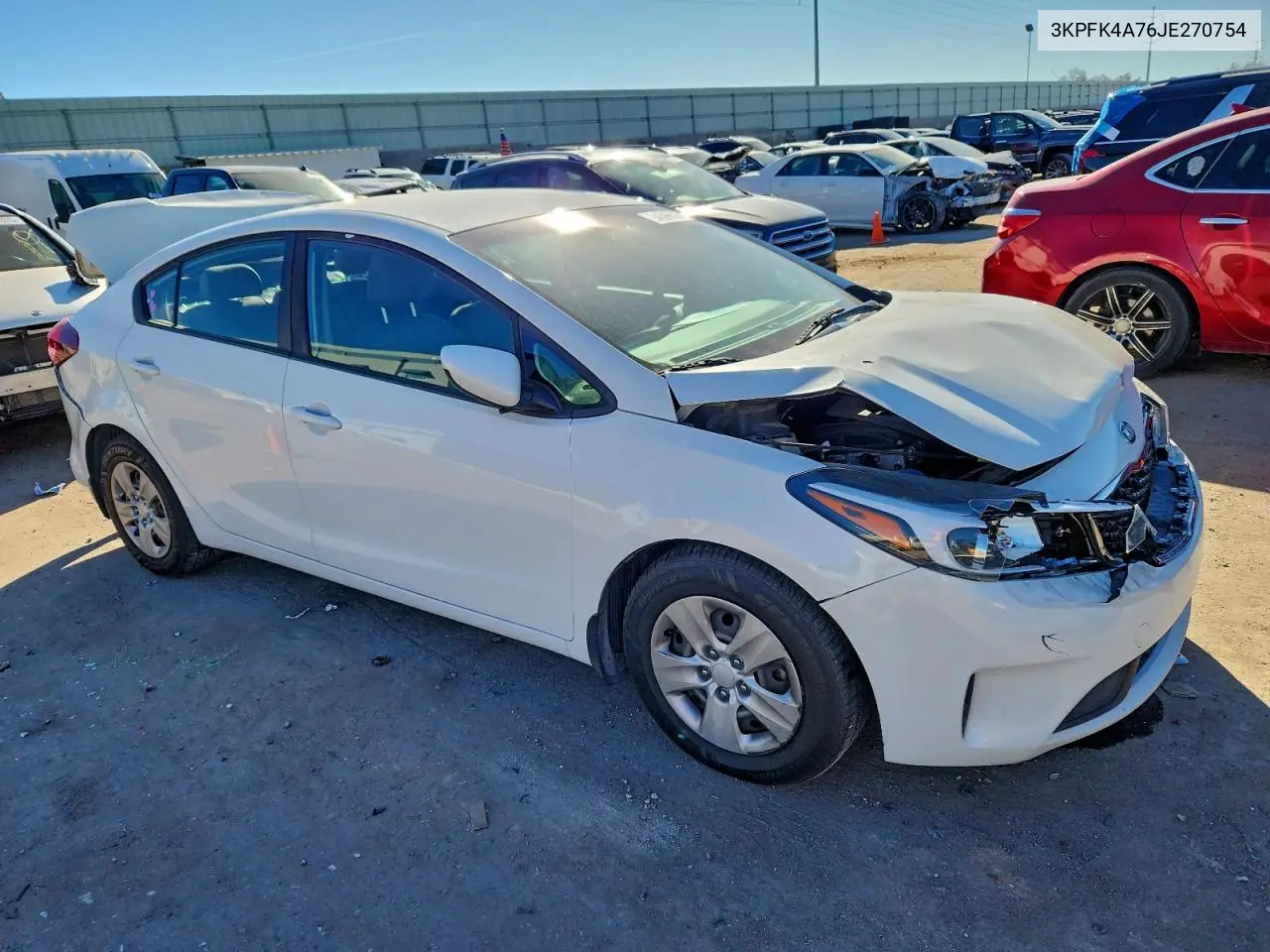 3KPFK4A76JE270754 2018 Kia Forte Lx