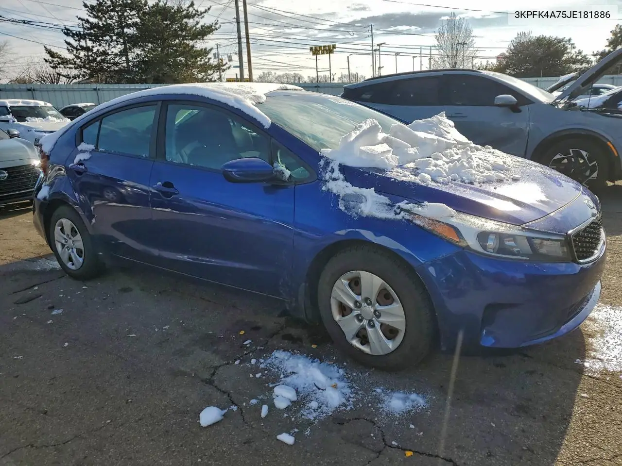 3KPFK4A75JE181886 2018 Kia Forte Lx