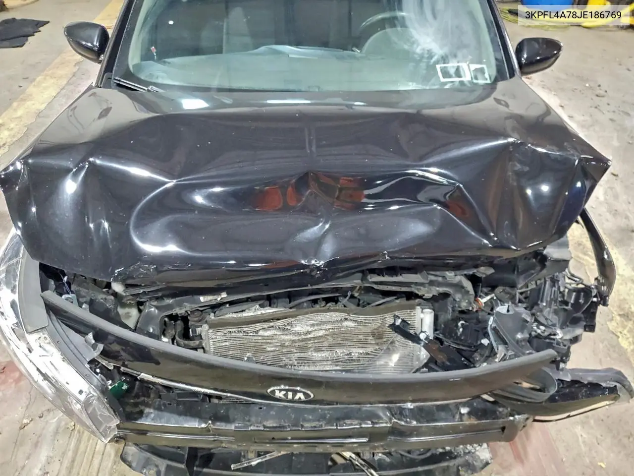 3KPFL4A78JE186769 2018 Kia Forte Lx